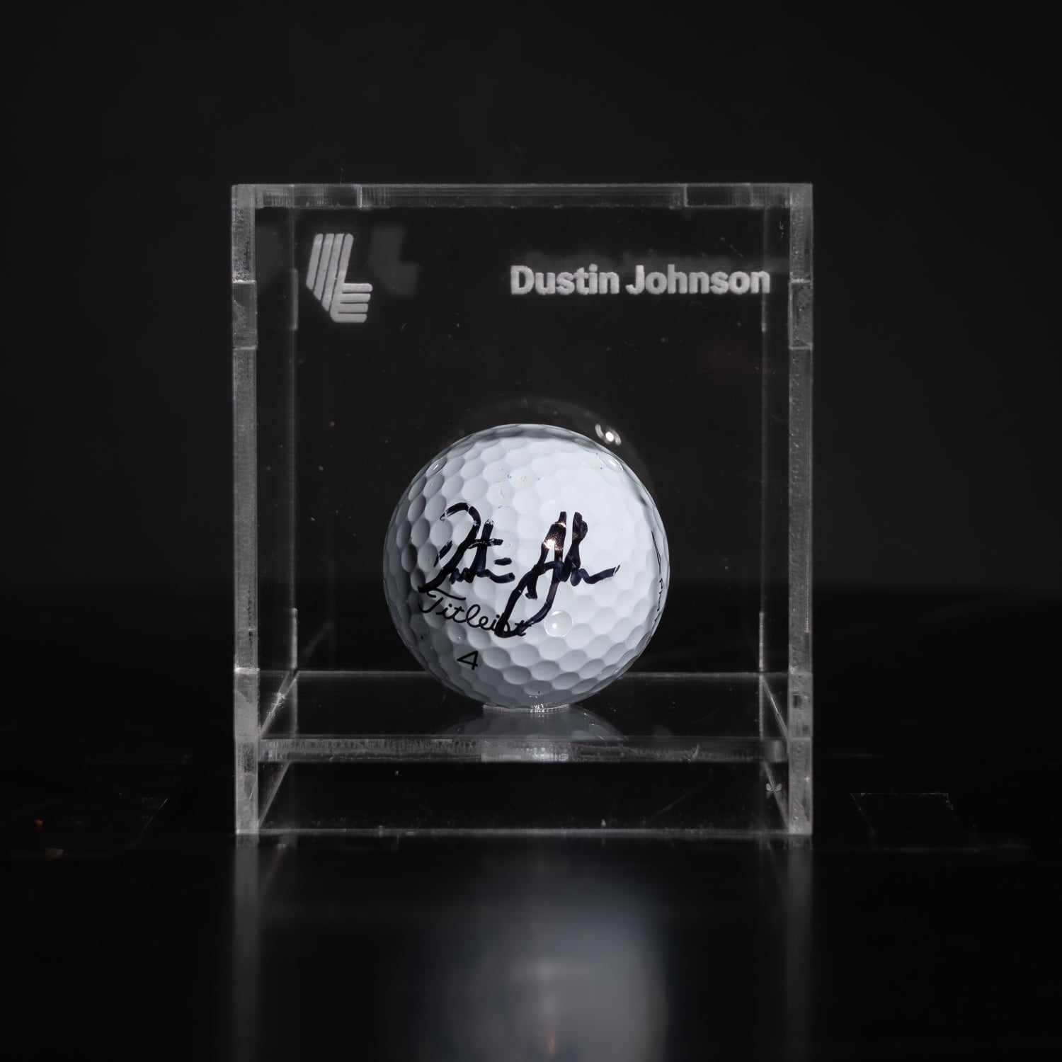 Pelota Firmada - Dustin Johnson